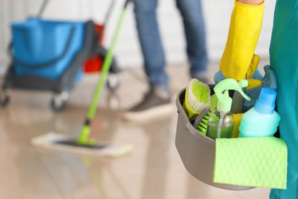 Housekeeping Cleaning Service