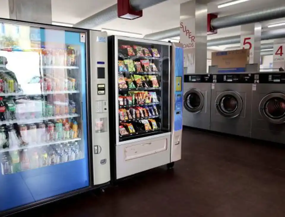 Tres Toros Vending 001